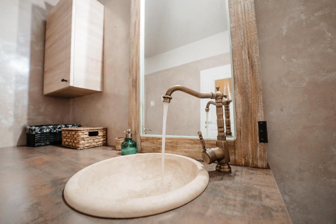 Bright And Cozy Design Apt With Office Appartamento Cluj-Napoca Esterno foto