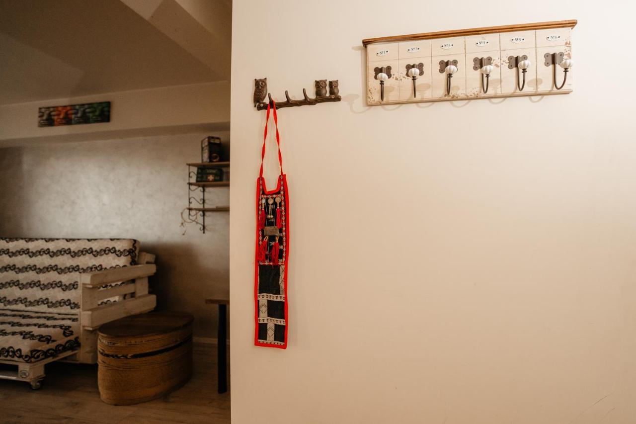 Bright And Cozy Design Apt With Office Appartamento Cluj-Napoca Esterno foto