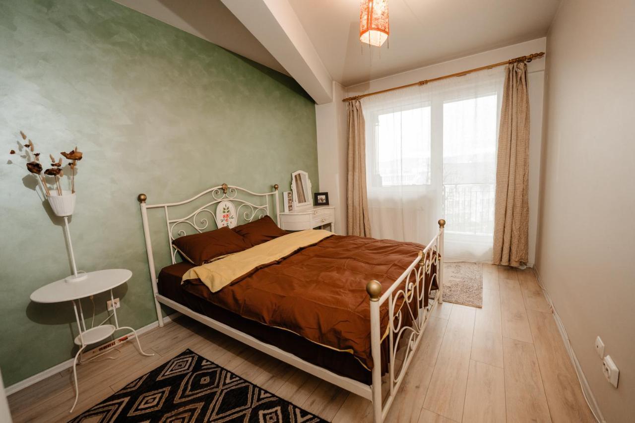 Bright And Cozy Design Apt With Office Appartamento Cluj-Napoca Esterno foto